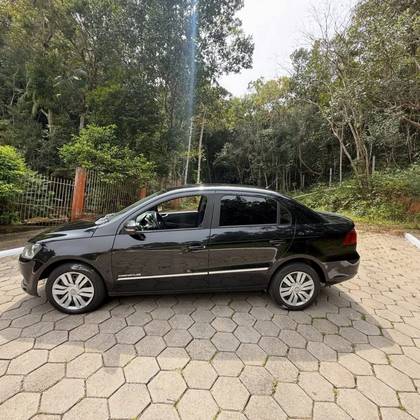 VOLKSWAGEN VOYAGE 1.6 MI COMFORTLINE 8V FLEX 4P MANUAL